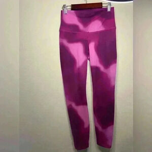 Nike Womens Yoga Dri Fit 7/8 High Rise Pink Printed Leggings